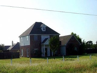 Foreclosed Home - 5275 N HIGHWAY 34, 75142