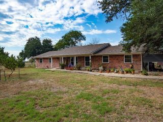 Foreclosed Home - 6862 COUNTY ROAD 146, 75142