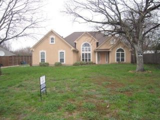 Foreclosed Home - 315 W 6TH ST, 75146