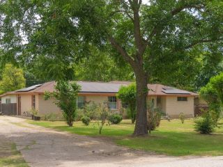 Foreclosed Home - 138 SOUTHWOOD DR, 75146