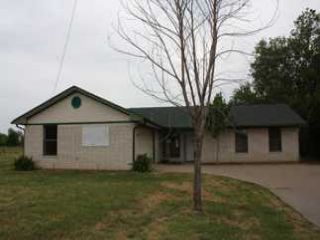 Foreclosed Home - 212 E PINE ST, 75147