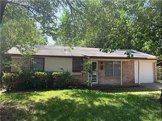 Foreclosed Home - 1106 TIERRA DR, 75149