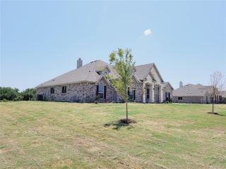 Foreclosed Home - 670 SERENITY LN, 75154