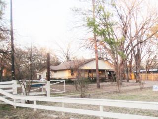 Foreclosed Home - 120 Pollyanna Dr, 75156