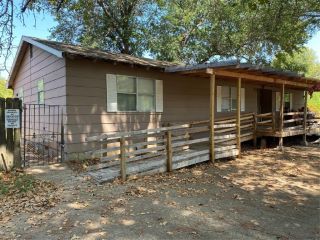 Foreclosed Home - 128 HARMON RD, 75156