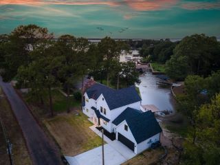 Foreclosed Home - List 101361449