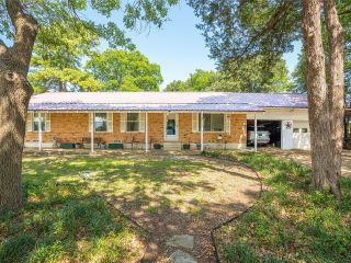 Foreclosed Home - 12350 S STATE HIGHWAY 34, 75158