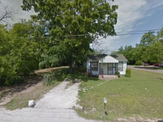 Foreclosed Home - 904 S CATHERINE ST, 75160
