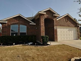 Foreclosed Home - 447 COOLIDGE LN, 75166