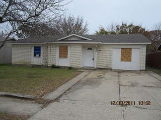 Foreclosed Home - 4225 CULMER LN, 75180