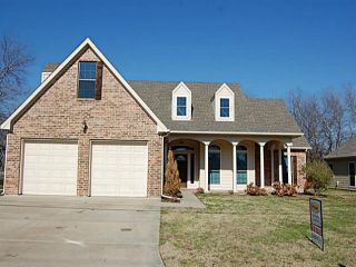 Foreclosed Home - 104 E COUNTY LINE RD, 75189