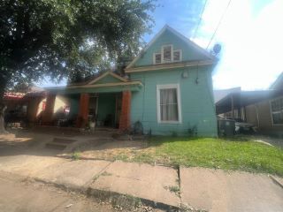 Foreclosed Home - 1519 HOLLY AVE, 75204