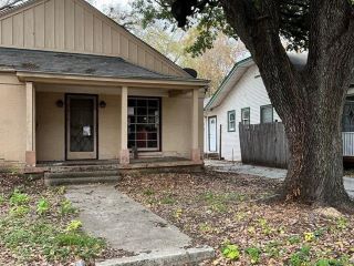 Foreclosed Home - 5836 LLANO AVE, 75206