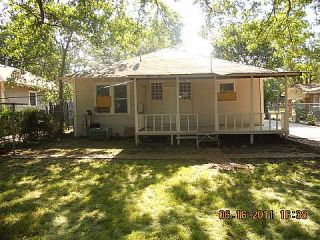 Foreclosed Home - 610 S OAK CLIFF BLVD, 75208