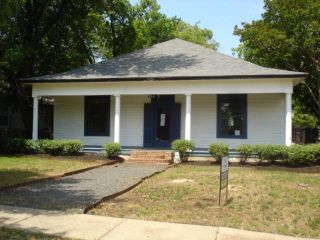 Foreclosed Home - 819 TURNER AVE, 75208