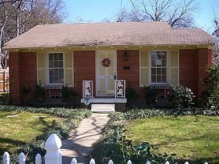 Foreclosed Home - 3724 N VERSAILLES AVE, 75209