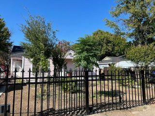 Foreclosed Home - 4015 WALKER ST, 75211