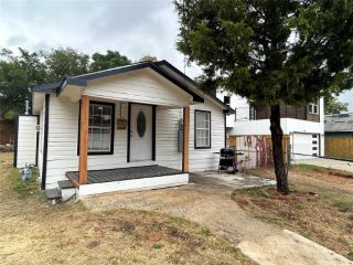 Foreclosed Home - 3207 CHIHUAHUA AVE, 75212