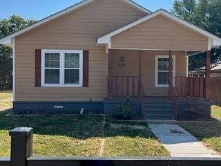Foreclosed Home - 4034 LADALE DR, 75212