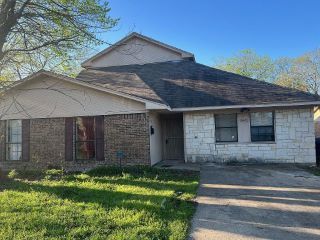 Foreclosed Home - 9442 DALE GLADE DR, 75217