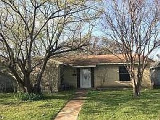 Foreclosed Home - 9701 GLENGREEN DR, 75217