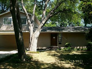 Foreclosed Home - 8550 EUSTIS AVE, 75218