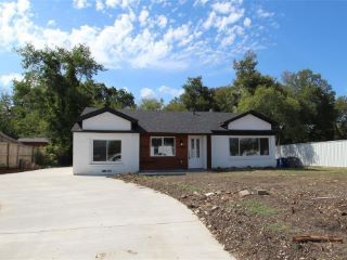 Foreclosed Home - 2435 S LLEWELLYN AVE, 75224