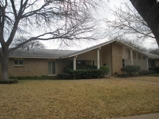 Foreclosed Home - 10778 BUSHIRE DR, 75229