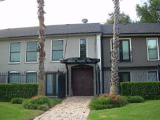 Foreclosed Home - 7734 MEADOW RD APT 225, 75230