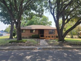 Foreclosed Home - 908 RIDGEGATE DR, 75232