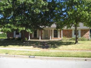 Foreclosed Home - 14606 SOUTHERN PINES DR, 75234