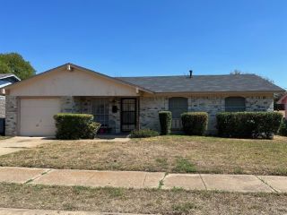 Foreclosed Home - 6420 STRAWBERRY TRL, 75241