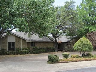 Foreclosed Home - 7040 HILLWOOD LN, 75248