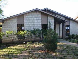 Foreclosed Home - 7112 CHINABERRY RD, 75249