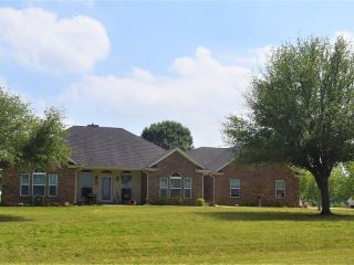 Foreclosed Home - 300 COUNTY ROAD 1502, 75410