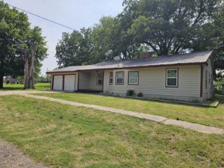 Foreclosed Home - 630 FAUCETT ST, 75416