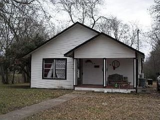 Foreclosed Home - 1102 S 6TH ST, 75418