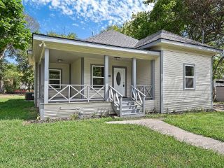 Foreclosed Home - 417 E 6TH ST, 75418