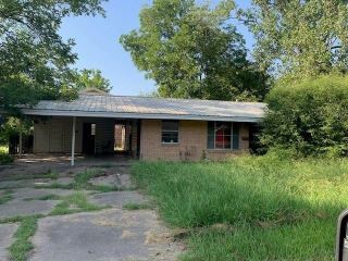 Foreclosed Home - 1501 W TAYLOR ST, 75426