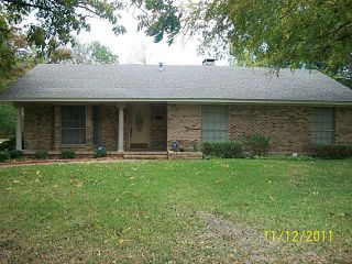 Foreclosed Home - 2808 TANGLEWOOD DR, 75428
