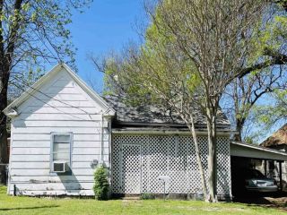 Foreclosed Home - 1716 MAPLE AVE, 75460