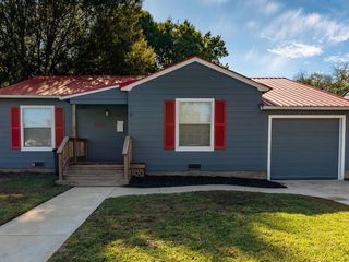 Foreclosed Home - 2200 COLLEGE ST, 75460