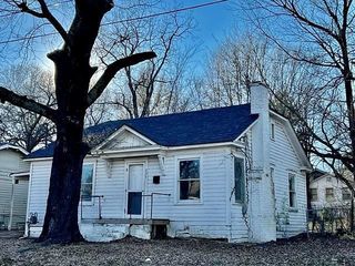 Foreclosed Home - 237 13TH ST NE, 75460