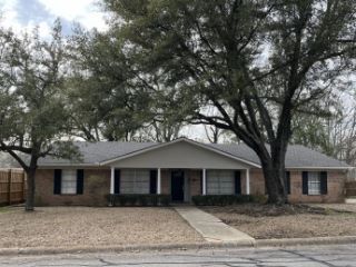 Foreclosed Home - 520 WILBURN DR, 75460