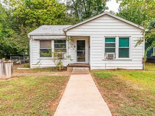 Foreclosed Home - 205 23RD ST SE, 75460
