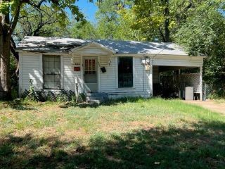 Foreclosed Home - 605 11TH ST NW, 75460