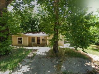 Foreclosed Home - 1115 13TH ST SE, 75460