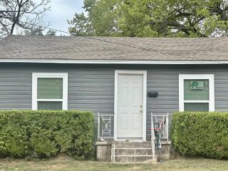 Foreclosed Home - 135 19TH ST NE, 75460