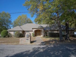 Foreclosed Home - 3735 LAKESHORE DR, 75462