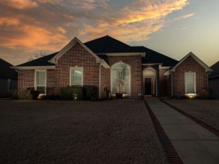 Foreclosed Home - 3625 DARNELL DR, 75462